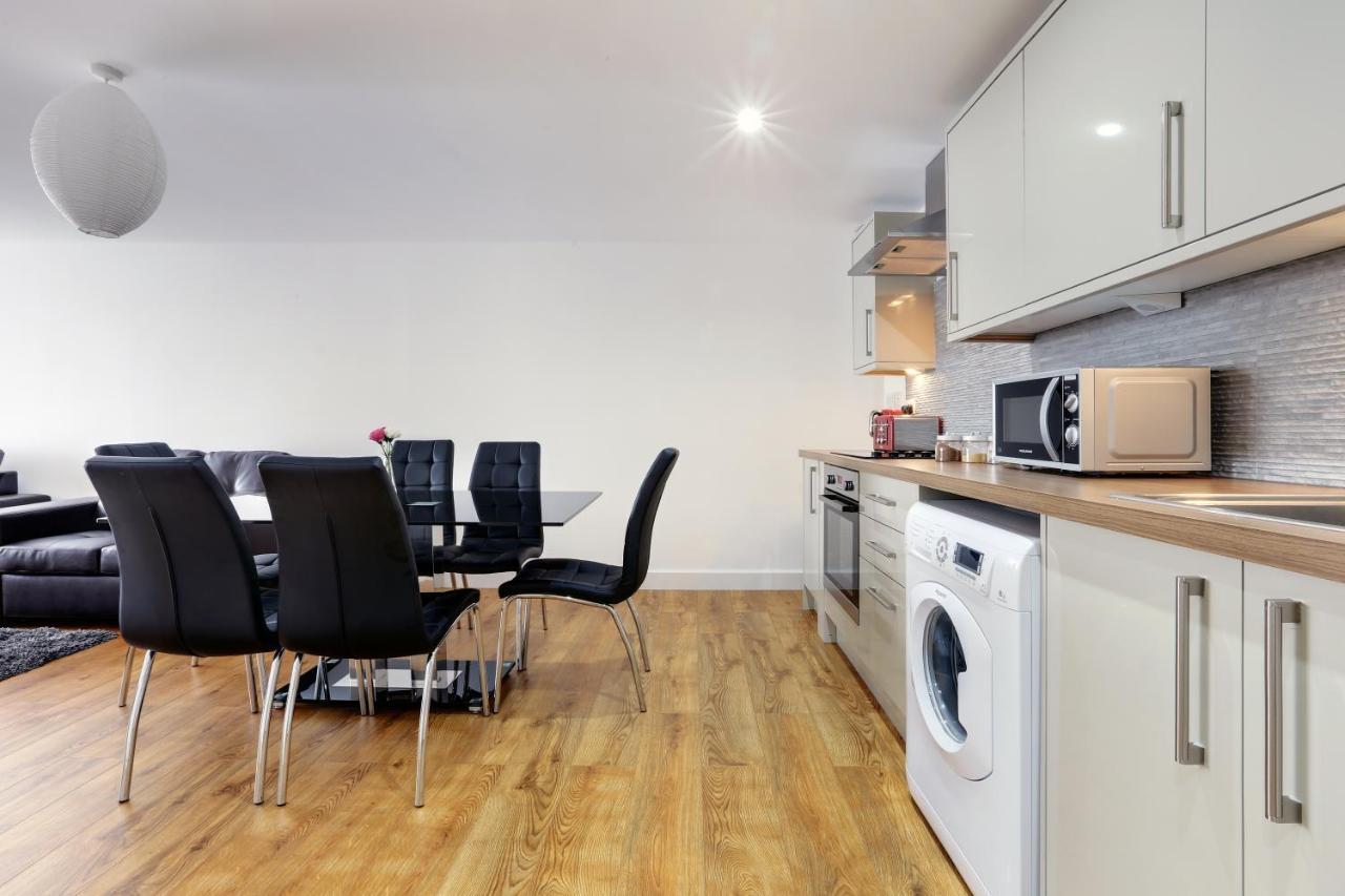 Radalco Apartments Hounslow Extérieur photo