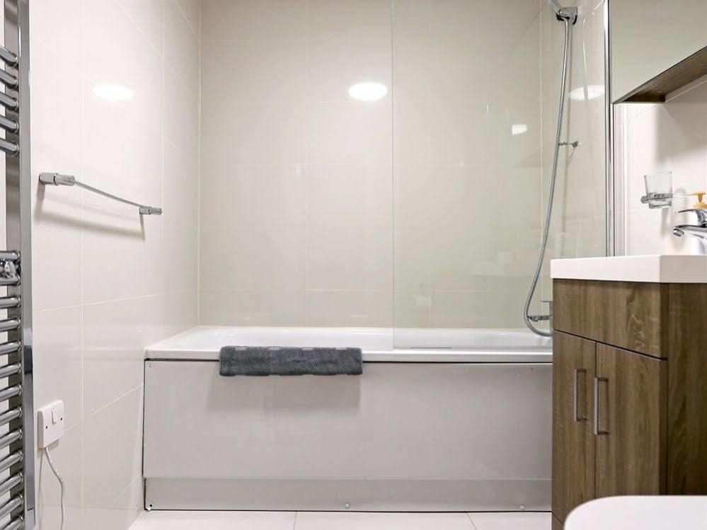 Radalco Apartments Hounslow Extérieur photo