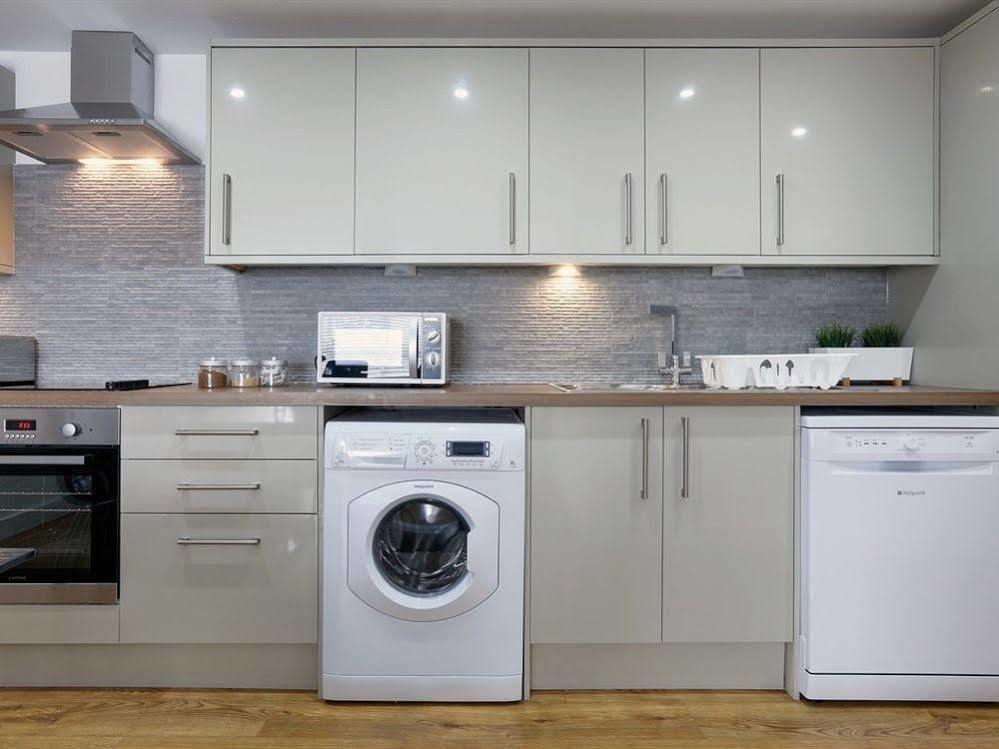 Radalco Apartments Hounslow Extérieur photo