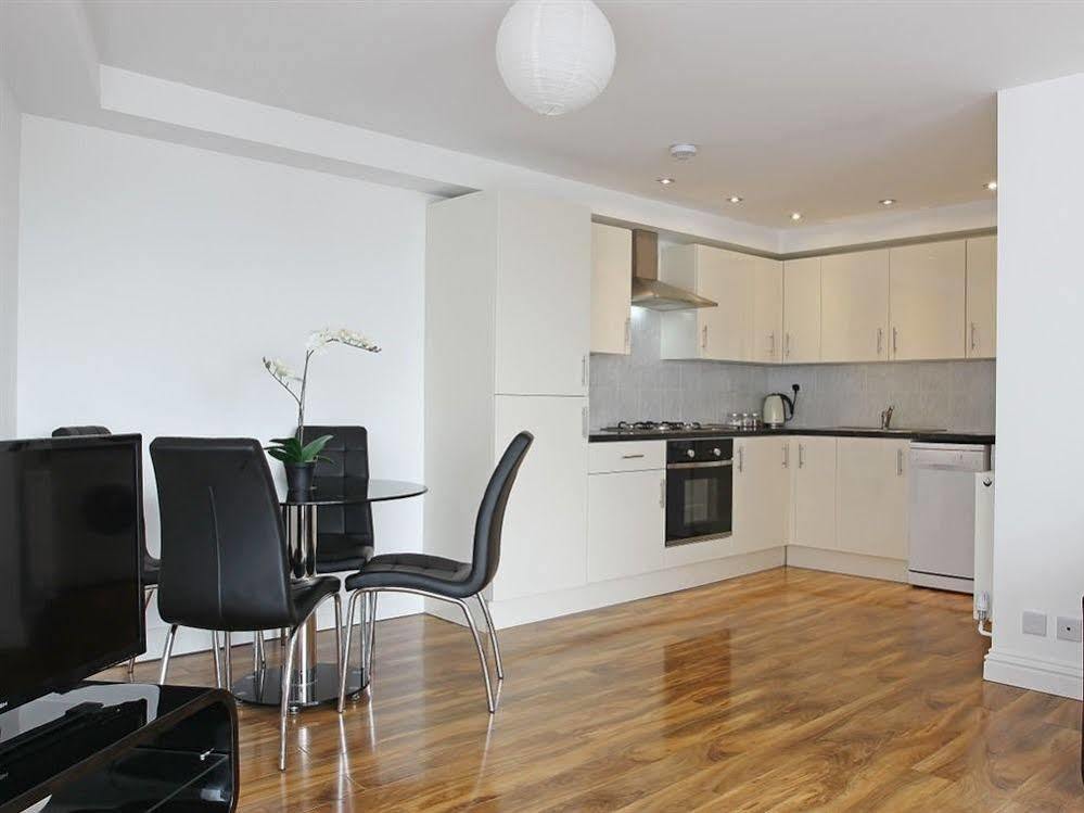 Radalco Apartments Hounslow Extérieur photo