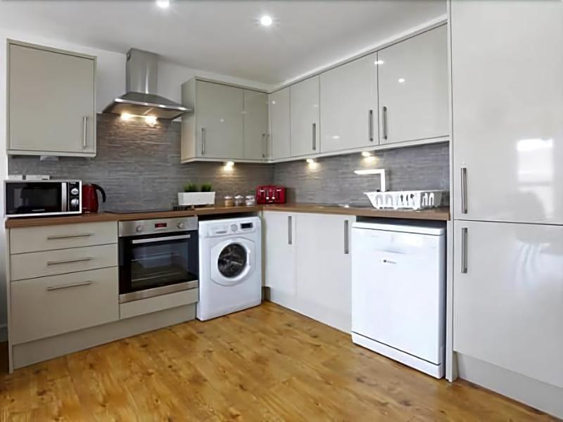 Radalco Apartments Hounslow Extérieur photo